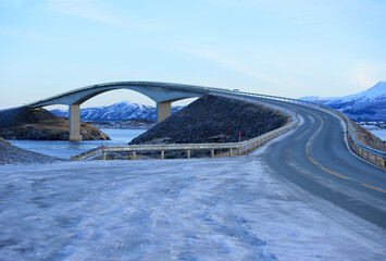 The Atlantic Ocean Road in winter (Nordmore, Norway). - 781468366