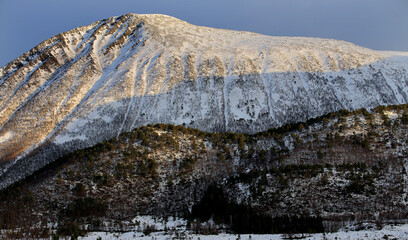 Winter mountains near Gamlem (More og Romsdal, Norway). - 781469181