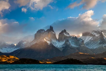 Schapenvacht deken met patroon Cuernos del Paine Majestic mountain landscape. National Park Torres del Paine, Chile.