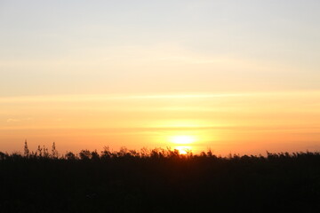 pôr do sol na praia