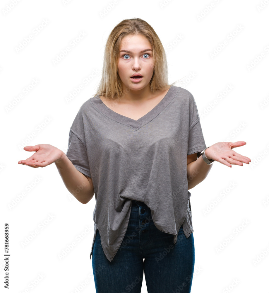 Poster Young caucasian woman over isolated background afraid and shocked with surprise expression, fear and excited face.