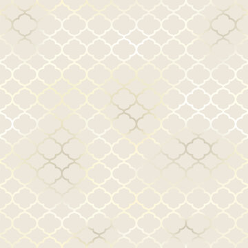 Traditional Islamic seamless pattern. Beige and white gold Turkish background. Mosque window gradient grid mosaic texture.