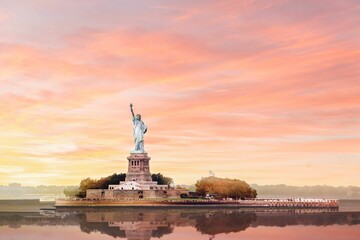 liberty statue in new york