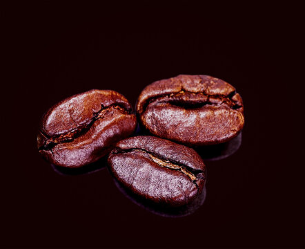 Closeup coffee beans isolate on black background