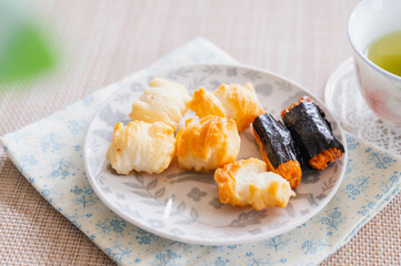 あられとおかき