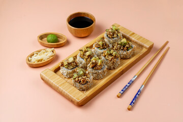 fFesh sushi set traditional japanese food
