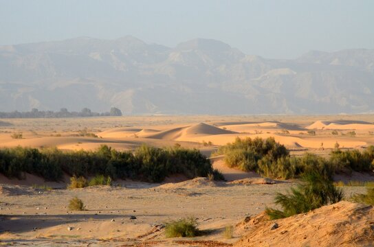 Desierto de Wadi Araba en Jordania, junto a la frontera con Palestina