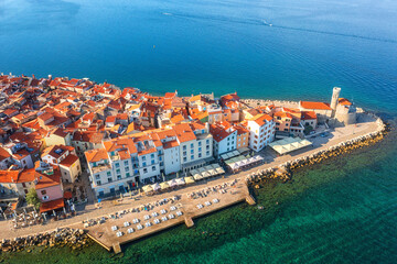Aerial view of Piran old town, Slovenia, beautiful landmark. Scenic cityscape with medieval architecture and red tiled roofs, famous tourist resort on Adriatic seacoast, outdoor travel background - 782346300