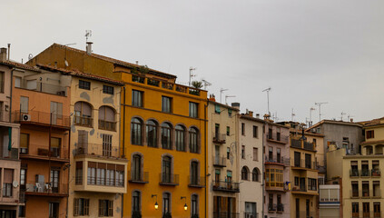 Fototapeta na wymiar Old colorful houses of Cardona, Catalonia, Spain