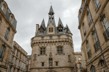 Fototapeta na wymiar Views from the city of Bordeaux, France