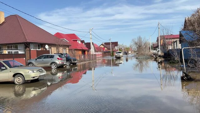 12.04.2024, Russia, Orenburg. The embankment of the Ural River in the city of Orenburg, during the flood, after the spill of the dam in Orsk.
