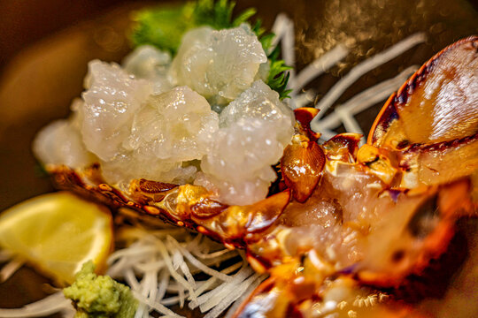Luxurious Lobster Sashimi: Sweet & Fresh