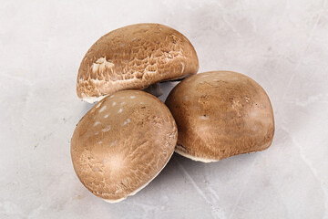 Raw brown champignon for cooking