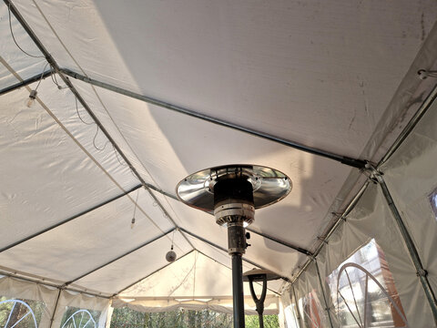 front gardens of well-occupied restaurants in summer are emptied during the winter. solution is to cover pergola with a transparent tailor made foil. can be heated by gas burner. corner, install