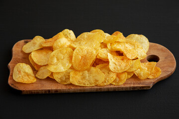 Crunchy Potato Chips Ready to Eat - 783095377
