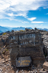 Au sommet du Pic duLurien