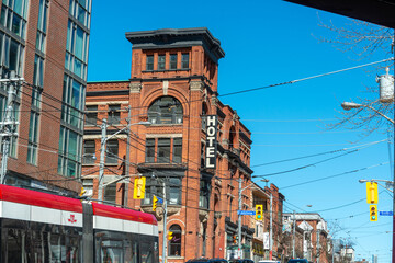 Fototapeta premium general view of Gladstone House, a three-star hotel, located at 1214 Queen Street West in Toronto, Canada