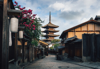 Alley with view of Ninenzaka, Kyoto, Japan