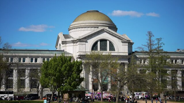 Smithsonian Museum of Natural History in Washington, DC with a clear blue sky on a spring day.