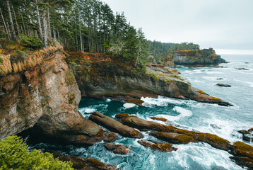 Rocky Coastal Cliffs at Cape Flattery. Olympic National Park, Washington, USA. - obrazy, fototapety, plakaty