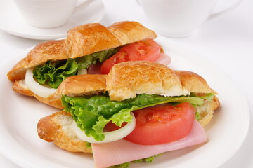 クロワッサンサンドイッチ