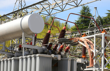 Hugetransformer to voltage transformation in the power plant that supplies electricity to  users - 783596917