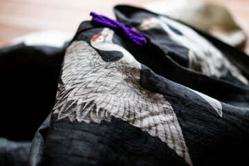 鶴の模様の古い着物_袴