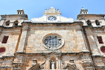 Fachada de la Entrada en el Santuario de San Pedro Claver, Cartagena de Indias. Colombia. Toma Horizontal. 