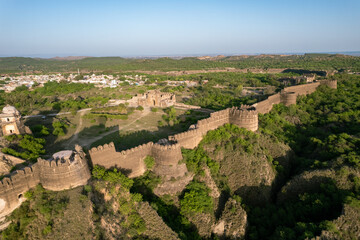 Fototapeta na wymiar aerial view of outer walls of Rohtas fort, old vintage walls of medieval castle