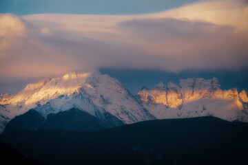 sunrise at meri snow mountain