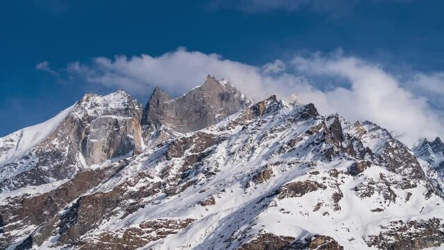 nunkun mountain kargil ladakh