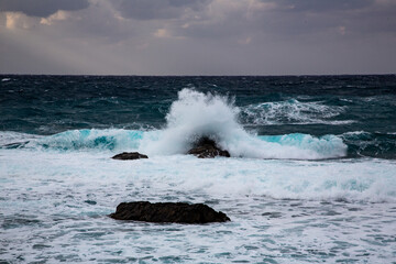 奄美の海, ダイナミックな海, 美しい波, 美しい波色, 