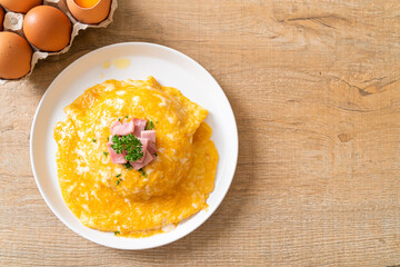 Creamy Omelet with Ham on Rice