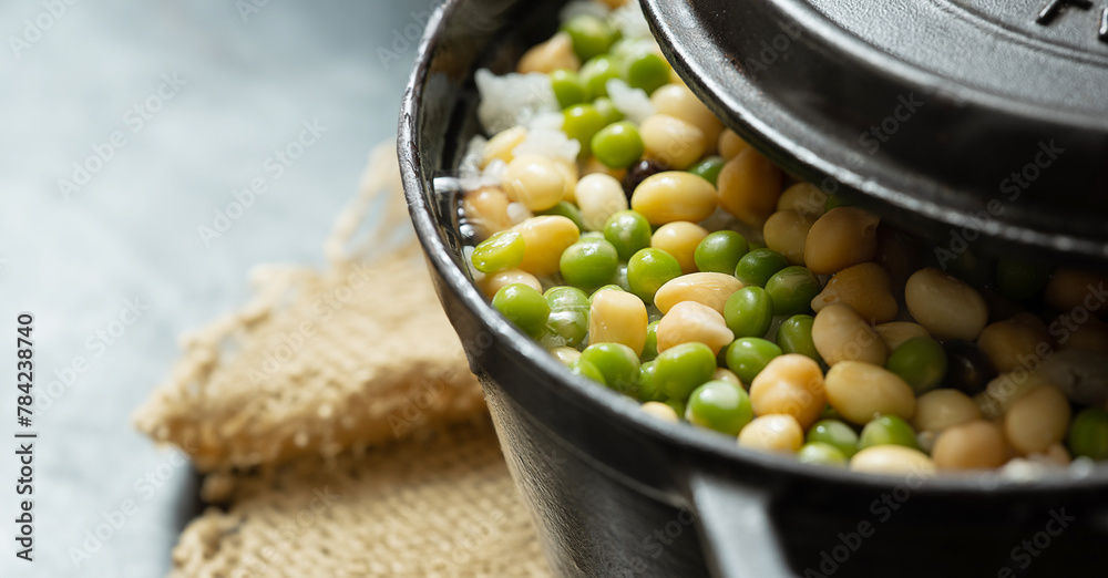 Canvas Prints chickpea and pea rice, cauldron rice