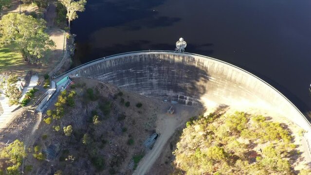 Massive concrete dam on Barossa reservoir in South Australia – famous the wispering wall
