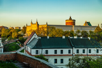Lublin, widok na zamek o zachodzie słońca.