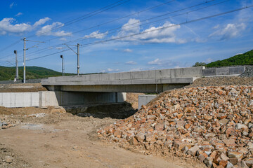 Image of a railway bridge construction site - 784587918