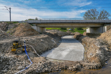 Image of a railway bridge construction site - 784587950