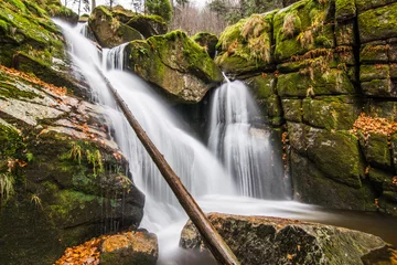 Foto op Plexiglas anti-reflex Autumn waterfall in the Jizera Mountains © Simona_Mach