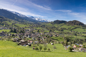 Panorama sur Theys (Belledonne - France - Alpes) 