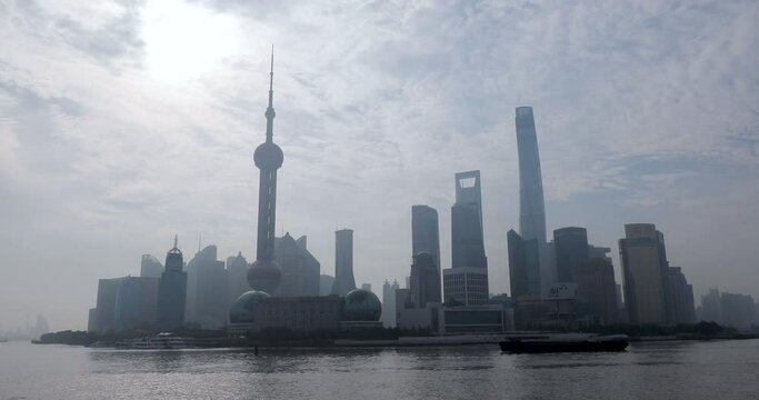 Early morning, light mist, Shanghai, Oriental Pearl Tower, Pearl Tower, Pudong