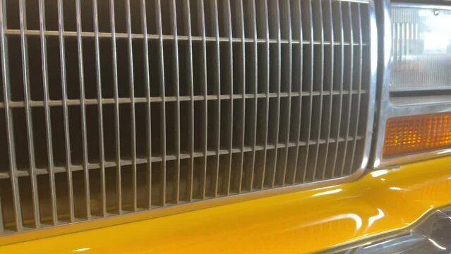 car radiator grill in bumper in taxi car
