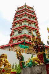 Wat Tham Khao Noi and Wat Tham Suea, Chinese and Thai Temples