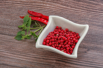 Red pepper seeds in the bowl