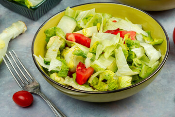 Spring mix salad in a bowl - 785039549