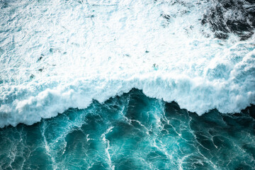 Ocean waves crashing, top down aerial drone view. Storm on sea or ocean - 785095510
