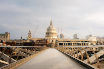 Fototapeta premium St Paul's Long Exposure from Millenium Bridge during sunrise