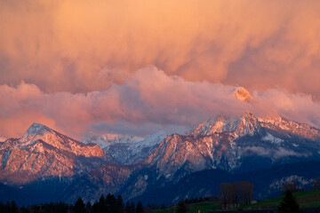 Sonnenuntergan in den Alpen, Alpenglühen, Abendrot