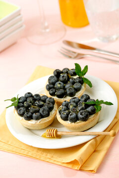 Blueberries tartlets.