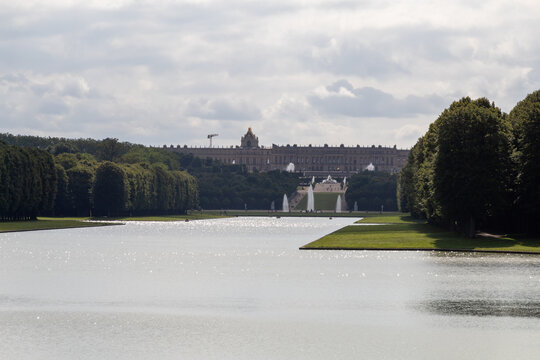 lake in the park